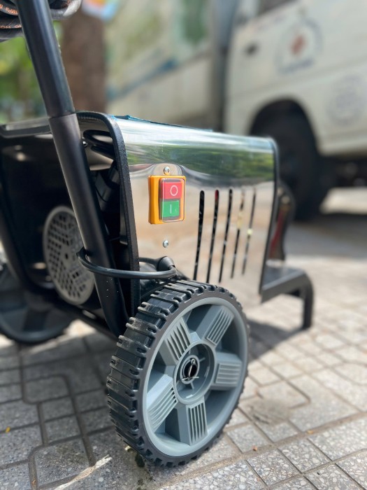 Máy rửa xe cao áp KAW K4000, Máy rửa xe công nghiệp, Sức mạnh làm sạch vượt trội