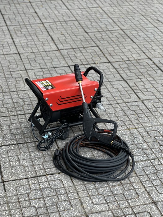 Máy Rửa Xe Áp Lực Cao KAW 335B – Motor Cảm Ứng Từ 2000W, Áp Lực 105 Bar, Lưu Lượng 8L/Phút